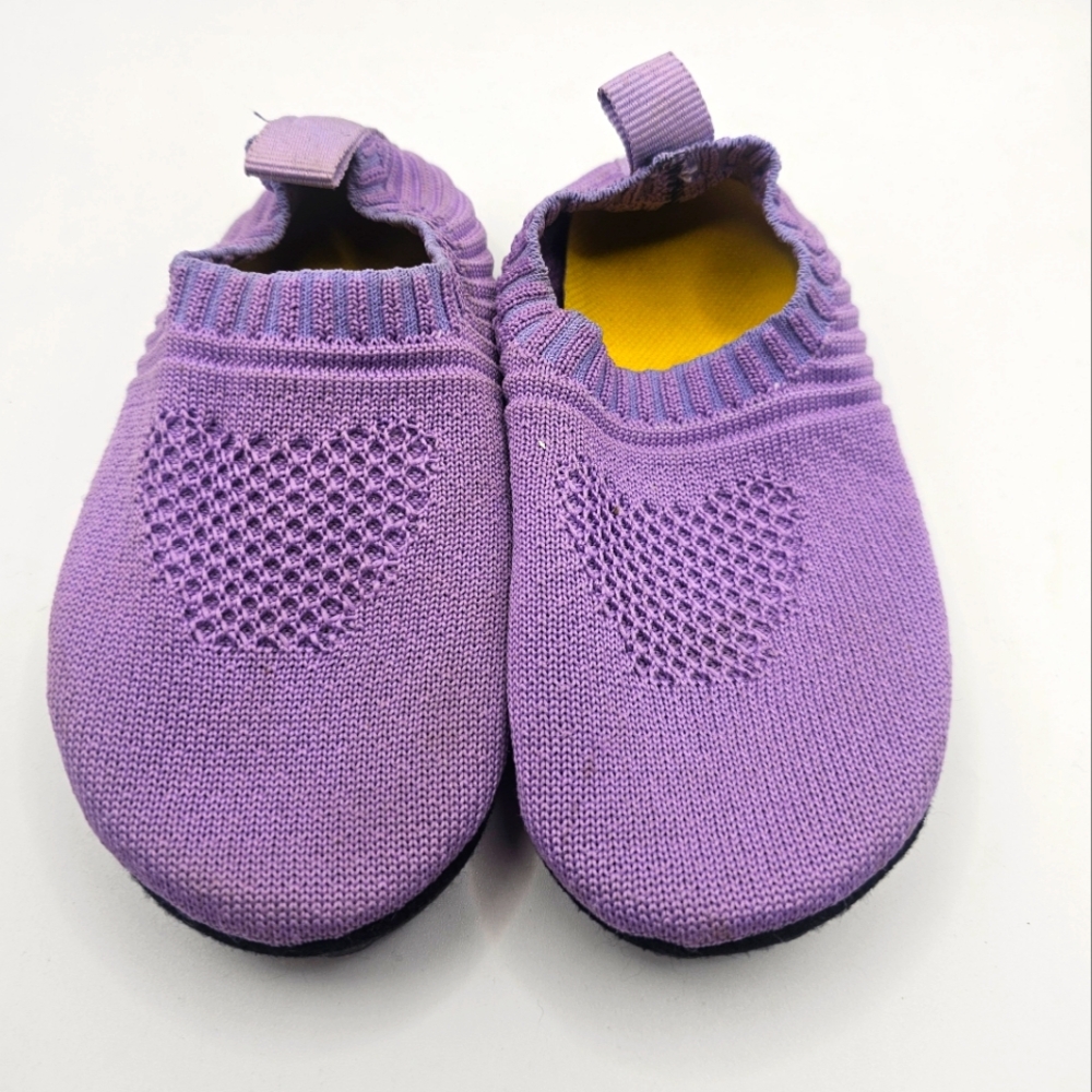 Lightweight Flexible Toddlers' shoe
